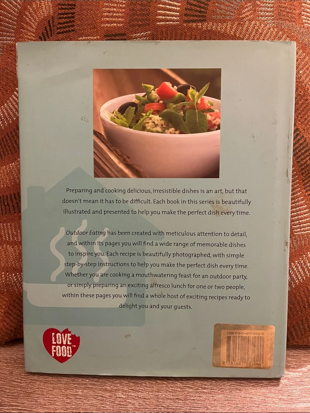 Outdoor Eating Cookbook - Easy Dishes to Cook at Home